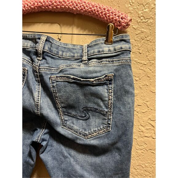 Silver Jeans Elyse Capri Woman’s Jeans Woman’s Size 33 Length 22.5 - Picture 10 of 11